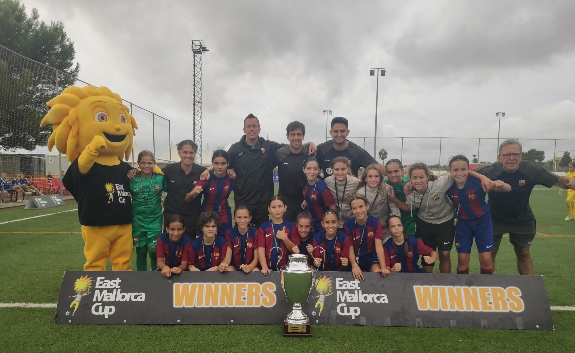 Campeonas U-16 de la Mallorca East Girls Cup.