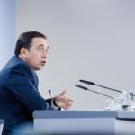 El ministro de Asuntos Exteriores, Unión Europea y Cooperación en funciones, José Manuel Albares, durante una rueda de prensa posterior a la reunión del Consejo de Ministros, en el Palacio de La Moncloa, a 17 de octubre de 2023, en Madrid (España) - Carlos Luján - Europa Press