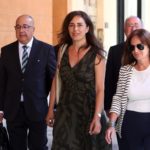 El diputado de Vox Francisco José Cardona, junto a la portavoz, Idoia Ribas, llegando al Parlament en julio. - Isaac Buj - Europa Press - Archivo