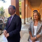 El conseller de Empresa, Empleo y Energía, Alejandro Saénz de San Pedro, y la directora general de Trabajo, Catalina Cabrer. - EUROPA PRESS