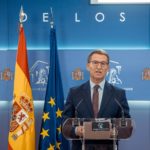 El líder del PP, Alberto Núñez Feijóo, ofrece una rueda de prensa tras reunirse con el Rey Felipe VI, en el Congreso de los Diputados, a 3 de octubre de 2023, en Madrid (España). Felipe VI ha cerrado hoy la ronda de consultas con el presidente del Gobiern - Gabriel Luengas - Europa Press