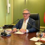 El director general transitorio de IB3, Jordi Bayona, en la Comisión de Control de IB3. - EUROPA PRESS