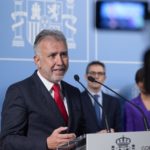 El nuevo ministro de Política Territorial y Memoria Democrática, Ángel Víctor Torres, interviene durante el acto de entrega de la cartera de Política Territorial, en la Delegación del Gobierno de Madrid, a 21 de noviembre de 2023, en Madrid (España). - Jesús Hellín - Europa Press