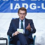 El presidente del Partido Popular, Alberto Núñez Feijóo, durante un coloquio en la inauguración del Máster de Acción Política del Instituto de Estudios Atlánticos y la Universidad Francisco de Vitoria, a 2 de noviembre de 2023, en Pozuelo de Alarcón, Madr - Gustavo Valiente - Europa Press