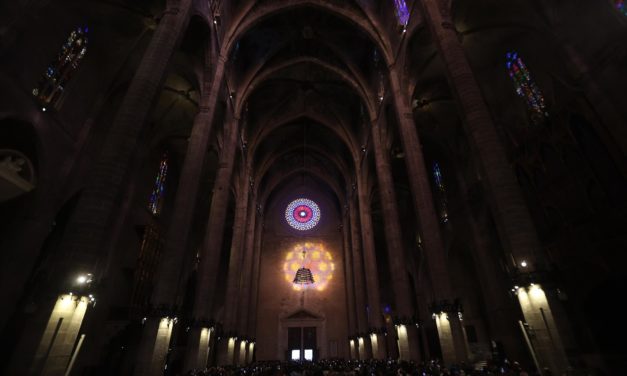 1.500 personas han participado en la Festa de la Llum en La Seu
