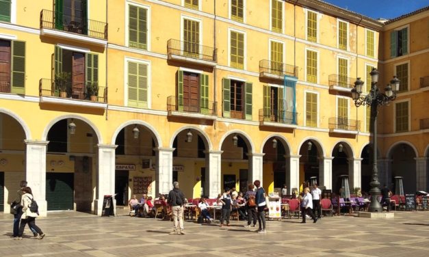 El Ayuntamiento de Palma prepara un concurso de ideas para la reforma de la plaza Mayor y sus calles aledañas