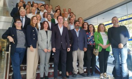 VOX celebra la vuelta del municipalismo tras el pacto firmado con el PP en el Consell de Mallorca