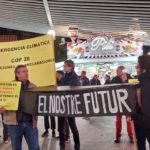 Activistas climáticos se manifiestan en Palma para exigir que de la COP28 salgan "soluciones, no declaraciones" - EUROPA PRESS