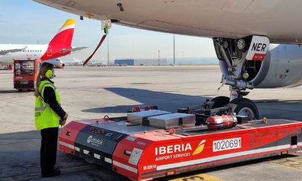 UGT y CCOO posponen la huelga de Iberia en Navidad tras conseguir la mediación del Gobierno