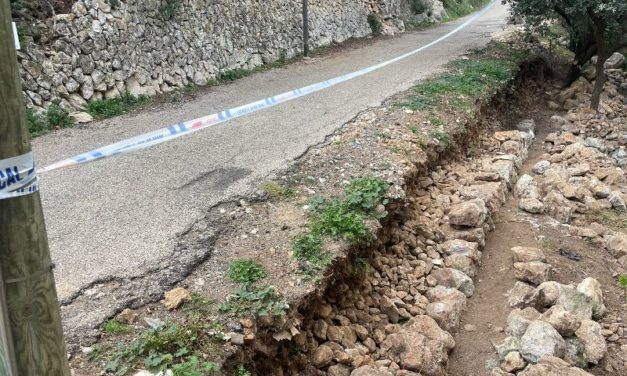 El Ayuntamiento de Alaró lleva a cabo mejoras en el camino de Ses Artigues y de s’Estret