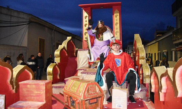 Las mejores fotos de la cabalgata de Reyes 2024 en Inca