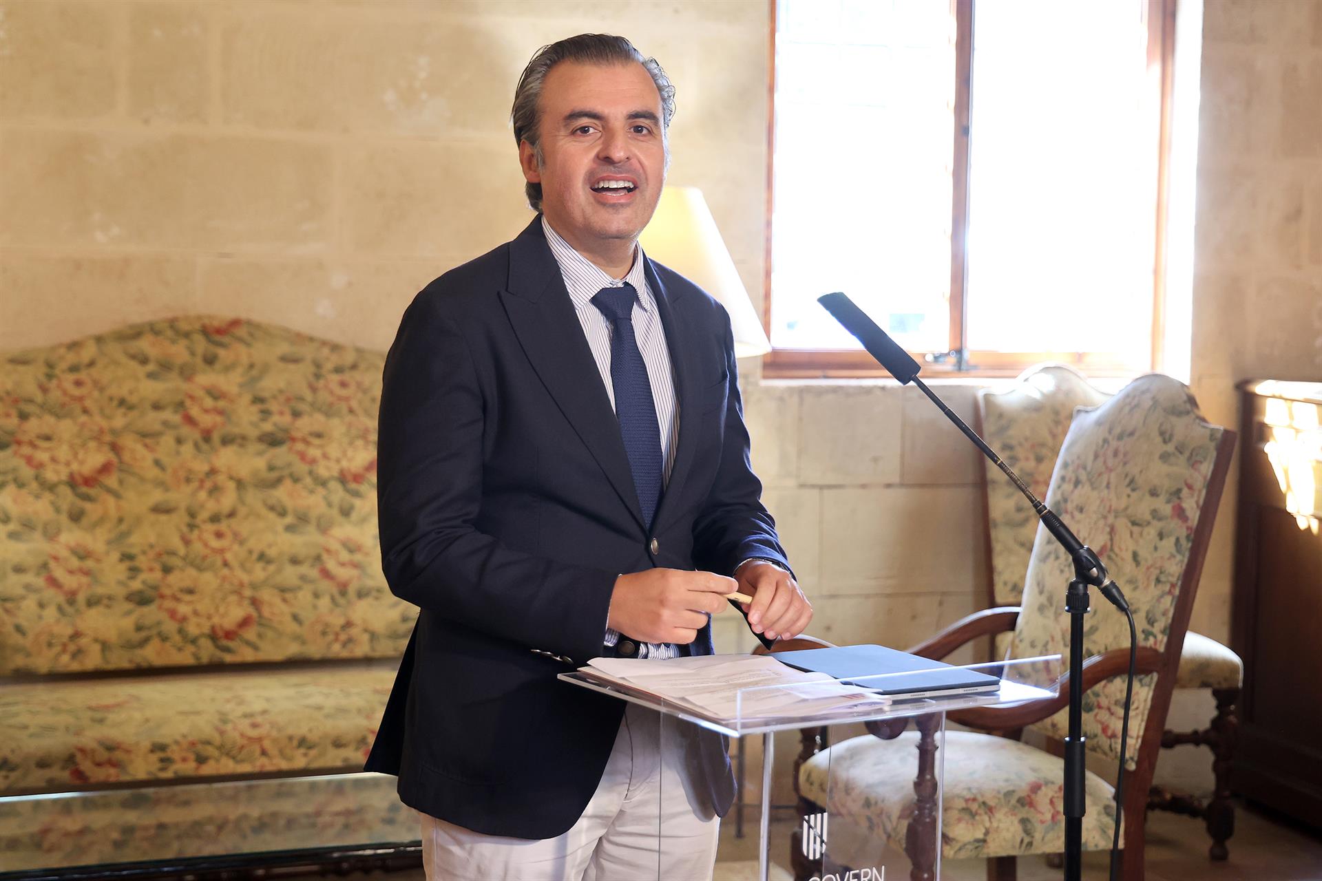 El conseller de Educación y Universidades, Antoni Vera. - Isaac Buj - Europa Press - Archivo