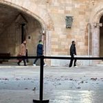 El profesor de baile y su pareja condenados por abusos sexuales a un alumno de la academia, en la Audiencia Provincial para una vista.