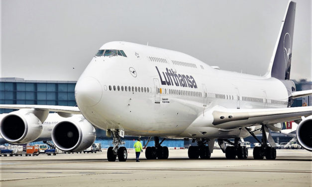 Un avión de Lufthansa aterriza en Palma por una emergencia médica de uno de sus pasajeros