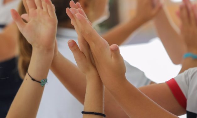 Una congregación religiosa prohibirá a las alumnas llevar falda en sus 14 colegios de España, cuatro en Mallorca