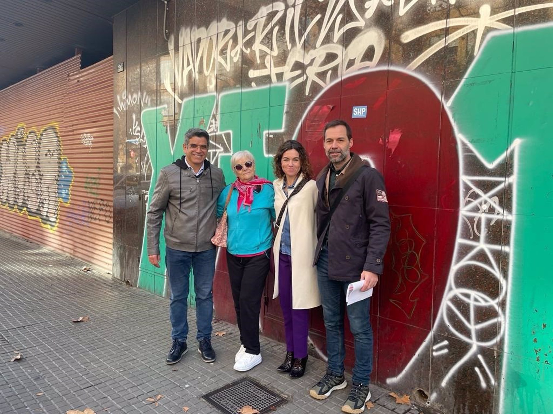 Miembros del PSOE de Palma visitan el barrio de Pere Garau - PSOE PALMA