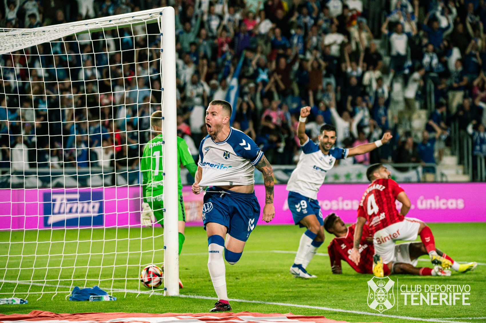 Un momento de la eliminatoria ante la UD Las Palmas.