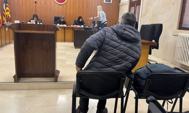 Un hombre es juzgado por estafar 123.000 euros con criptomonedas a una anciana de Calvià