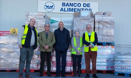El Corte Inglés entrega productos valorados en más de 11.500 euros al Banco de Alimentos de Mallorca