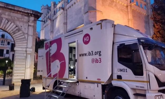 IB3 ofrecerá este viernes una programación especial con emisiones en directo en la calle