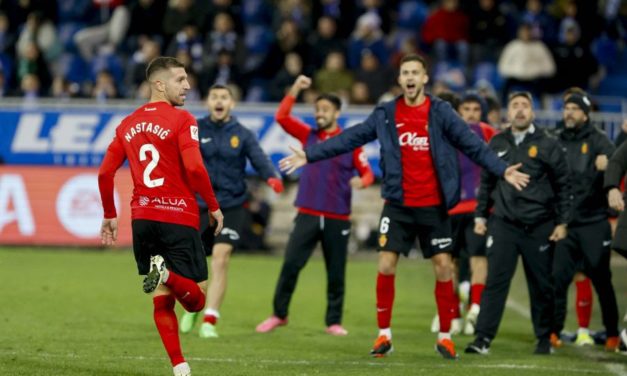 El Mallorca logra un punto positivo en Mendizorroza (1-1) y ya piensa en la semifinal de Copa