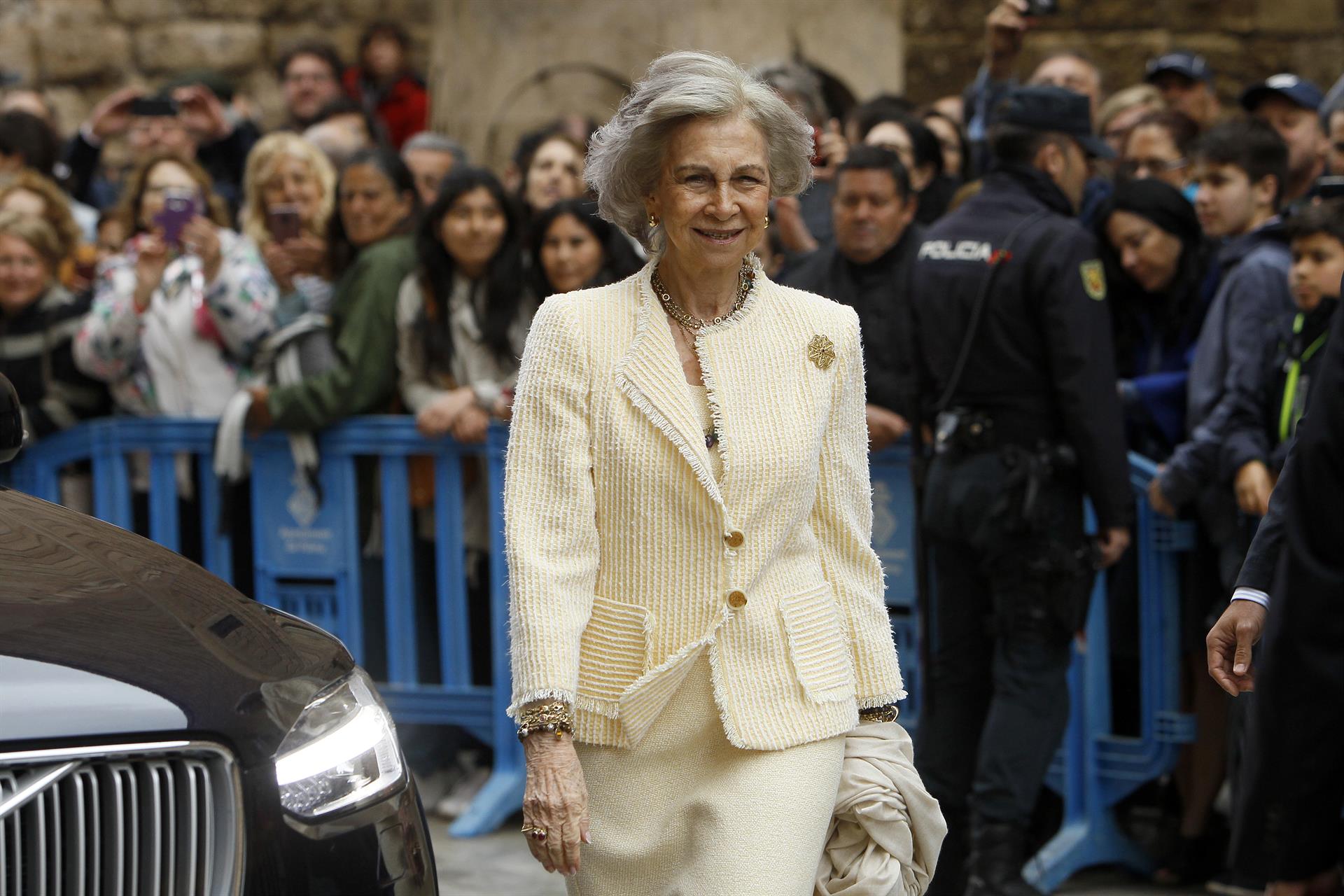 La Reina emérita, Doña Sofía, llegando a la misa de Pascua celebrada en la Catedral de Palma de Mallorca - Isaac Buj - Europa Press - Archivo