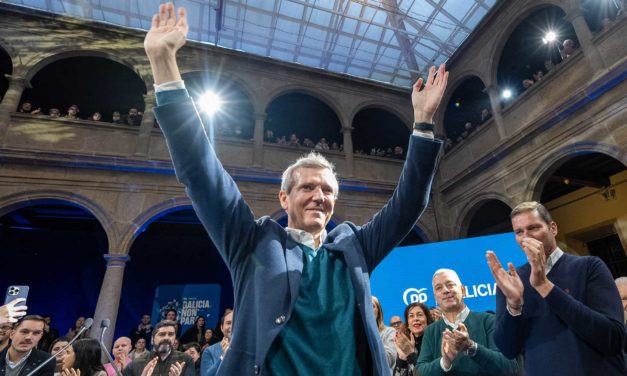El PP logra su quinta mayoría absoluta consecutiva en Galicia, mientras crece el BNG y se hunde el PSOE