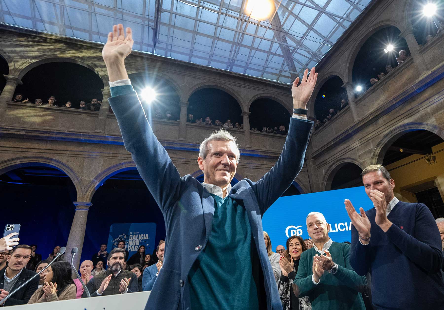 El Popular Alfonso Rueda logra otra mayoría absoluta.