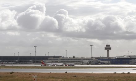Los aeropuertos de Baleares operan este Domingo de Ramos 604 vuelos, un 37,8% menos que en 2023
