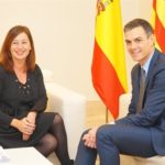 La presidenta del Congreso, Francina Armengol, y el presidente del Gobierno, Pedro Sánchez, en una reunión - CAIB - Archivo