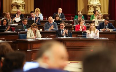 El Parlament aprueba el decreto de vivienda del Govern con la abstención de Vox