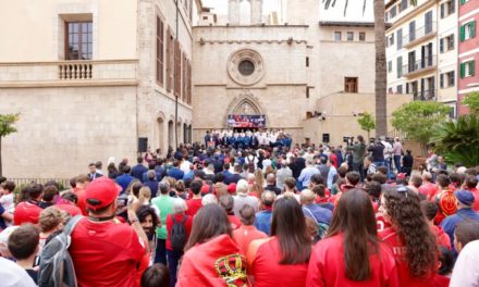 El Govern homenajea al RCD Mallorca por su gran papel en la Copa del Rey