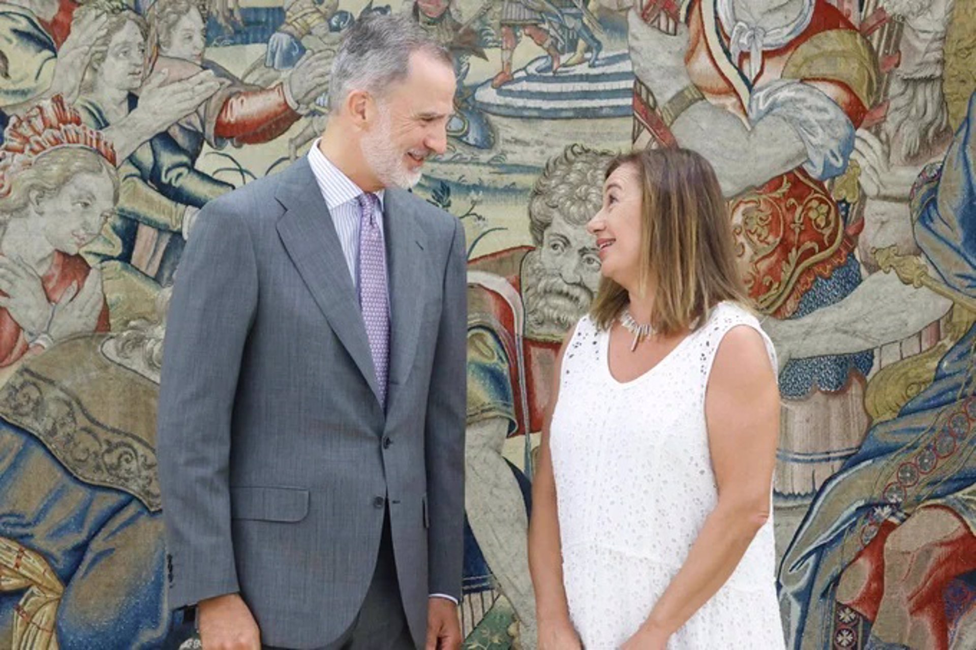 El Rey Felipe VI con la presidenta del Congreso, Francina Armengol - CASA REAL - Archivo