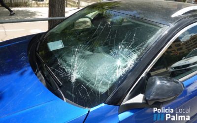Un niño de 12 años, atropellado a la salida del colegio al cruzar en rojo en Palma