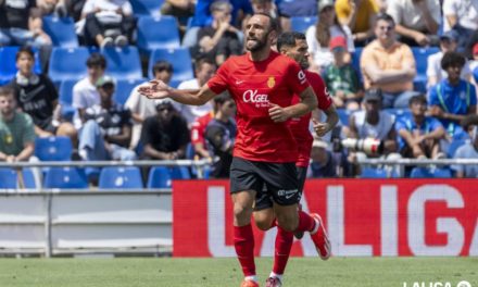 El Mallorca de Aguirre cierra una etapa, en Primera y con victoria (1-2)