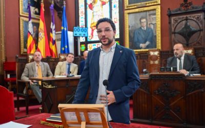 Pepe Martínez asume el cargo como nuevo regidor del PSOE en Cort, en sustitución de Rosario Sánchez