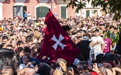 Ingresado un jinete de 58 años tras recibir una coz durante las fiestas de Sant Joan en Ciutadella