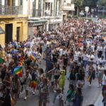 Centenares de personas durante una manifestación por el Orgullo LGTBI, a 28 de junio de 2022, en Palma. - Isaac Buj - Europa Press - Archivo
