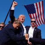 Trump evacuado de un mitin.
