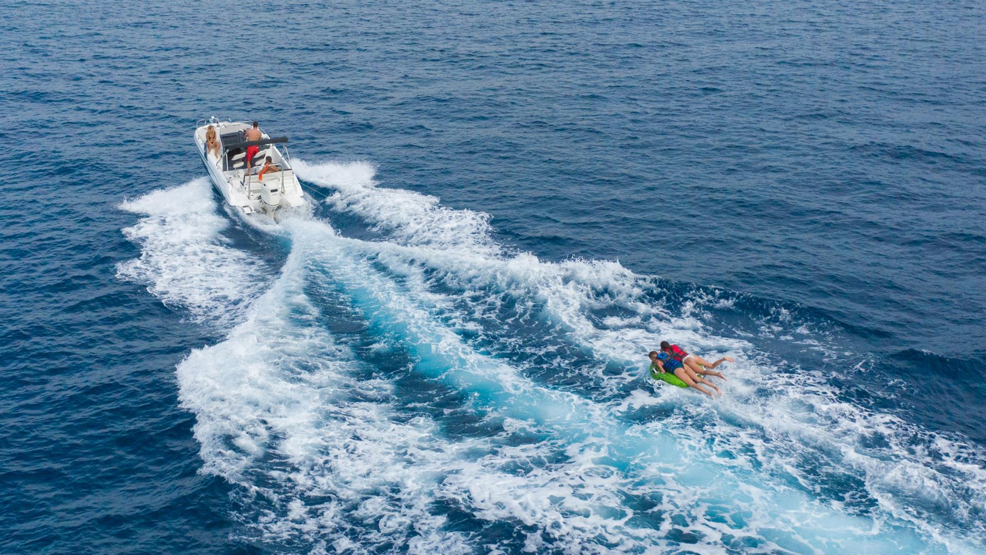 El número de reservas de embarcaciones a motor en España ha crecido un 24% respecto a 2023, según la plataforma de alquiler de embarcaciones Click&Boat, que asegura que Baleares, Valencia y Cataluña son las localidades con más demanda