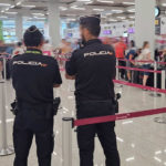 Agentes de la Policía Nacional. Aeropuerto. Palma. - POLICÍA NACIONAL