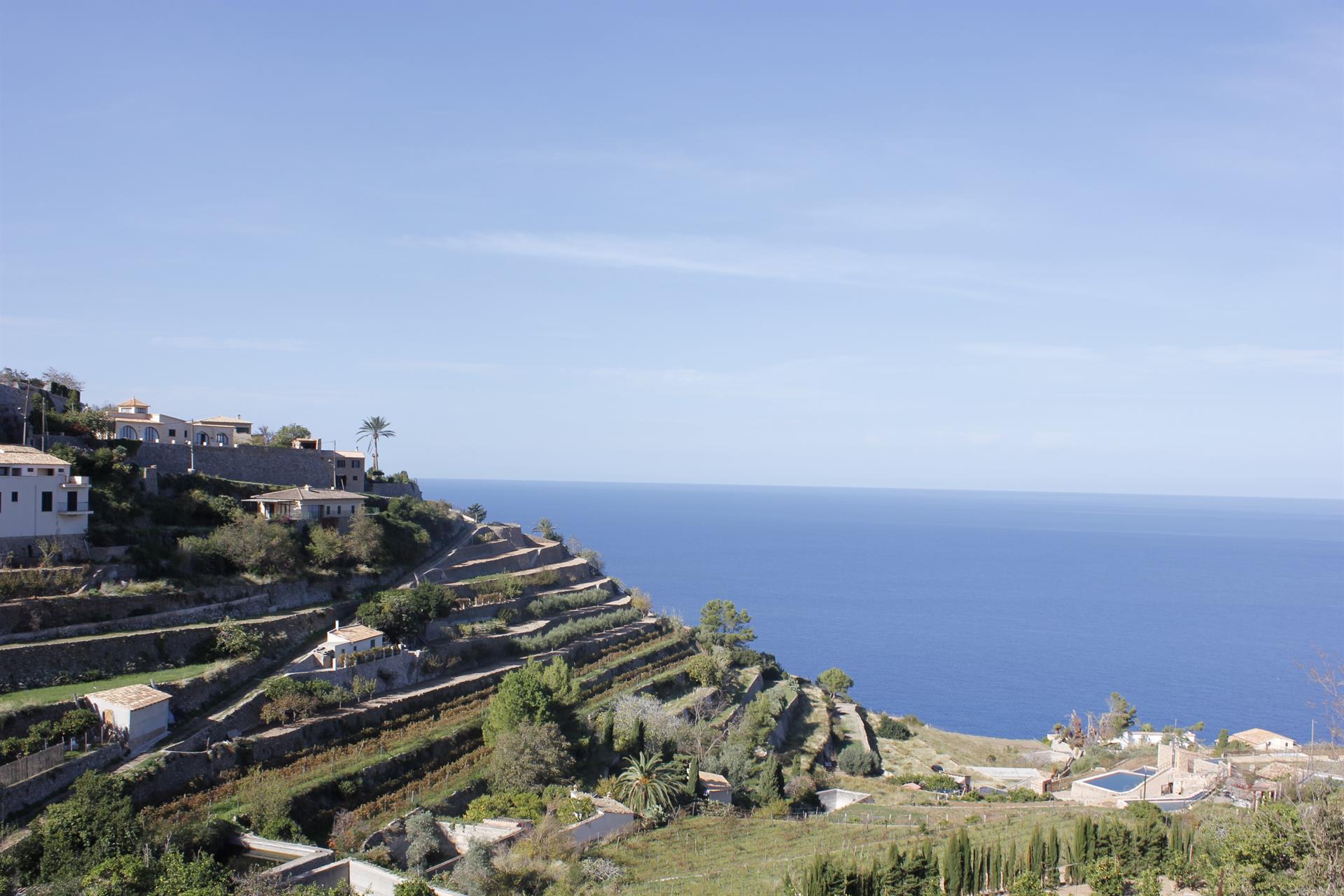 Vista de terrazas con cultivos en Banyalbufar (Mallorca), en la Serra de Tramuntana. - EUROPA PRESS - Archivo