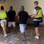 Detenidos dos hombres por venta de heroína y cocaína en la vía pública en el barrio de Son Gotleu de Palma - POLICÍA NACIONAL
