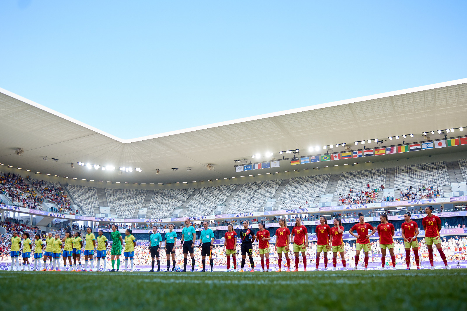La selección de fútbol femenino.
