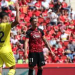 Raillo se desespera ante la alegría de Ayoze.