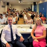 El presidente del PP Mallorca, Llorenç Galmés, y la secretaria insular, Raquel Sánchez, en la Junta directiva insular - PP