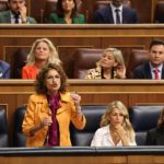 La vicepresidente segunda y ministra de Hacienda, María Jesús Montero, interviene durante una sesión de control al Gobierno, en el Congreso de los Diputados, a 25 de septiembre de 2024, en Madrid (España). Durante la sesión de control, el Gobierno se enfr - Marta Fernández Jara - Europa Press