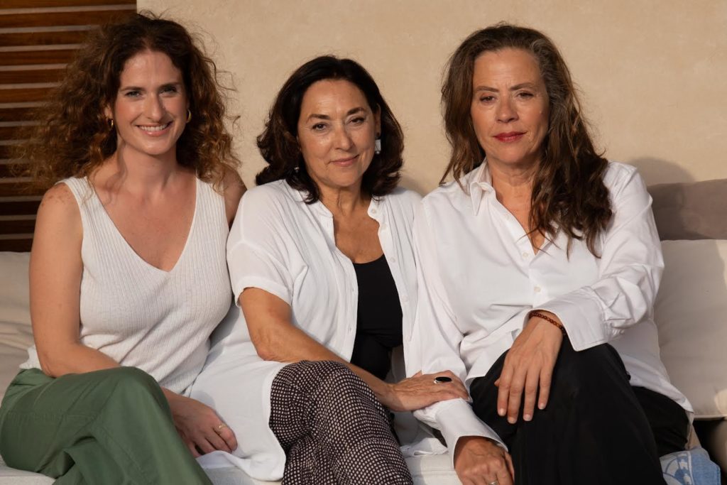 Nazareth Castellanos, Assun Planas y Marisol Ramírez.
