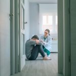 Psicólogos de Baleares destacan la lucha contra la soledad como clave para prevenir el suicidio