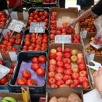 Cajas de tomates en un mercado de la Comunidad de Madrid - Marta Fernández Jara - Europa Press - Archivo